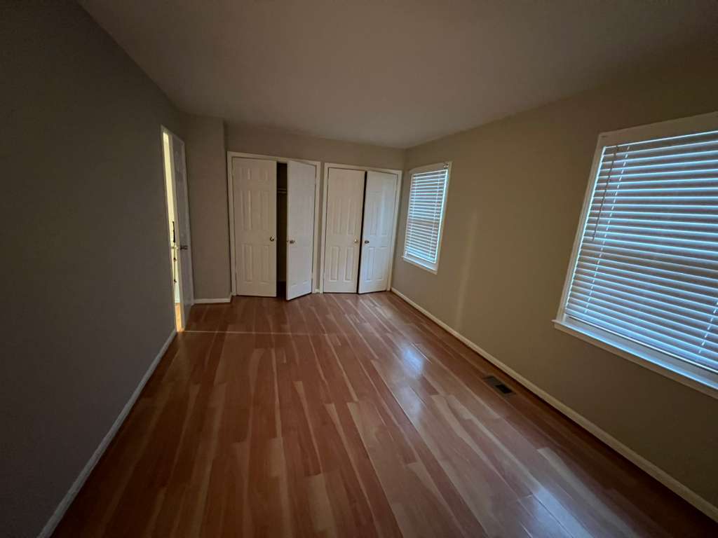 Freestanding Tub in McLean